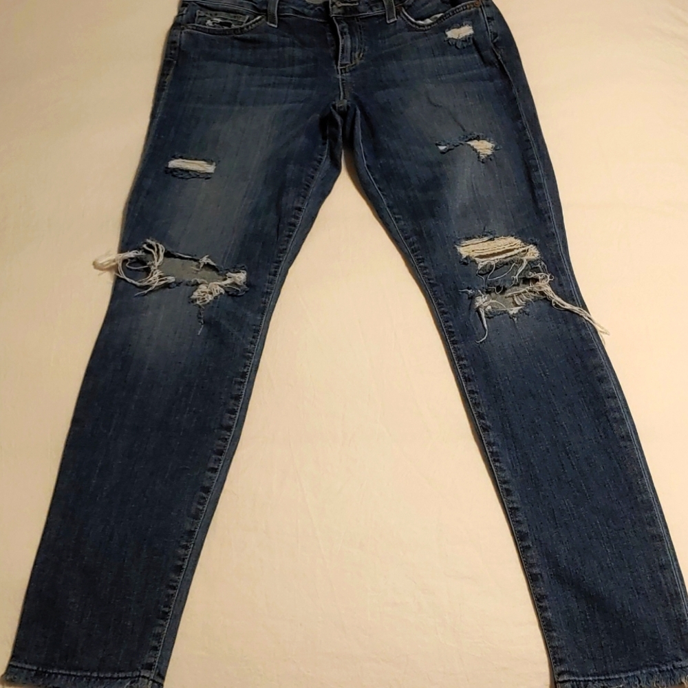 Joes's distressed jean Size 29